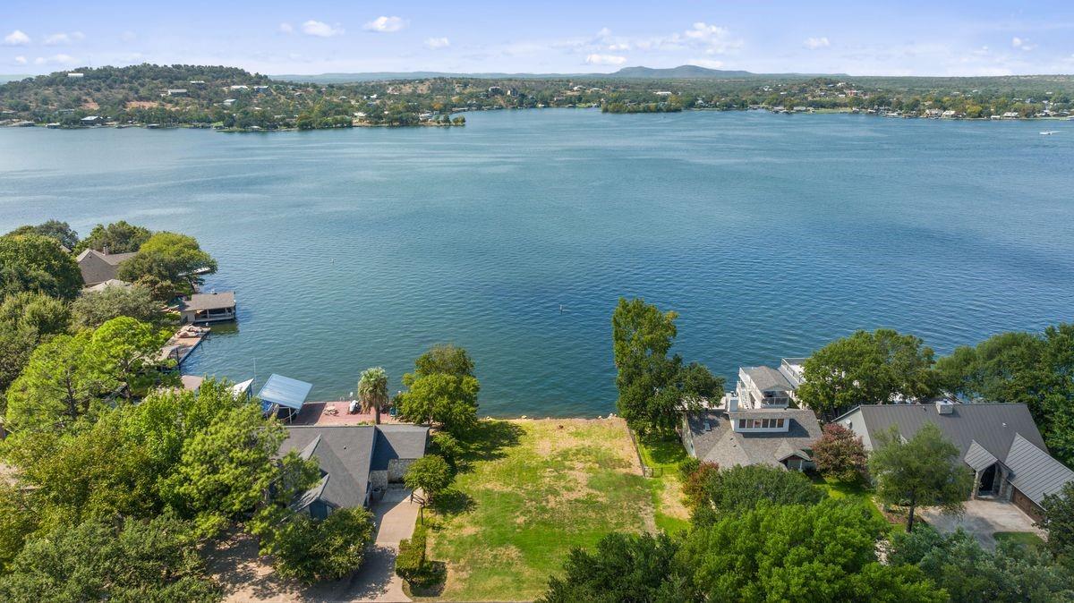 #30 Beaver Island, Granite Shoals, TX 78654