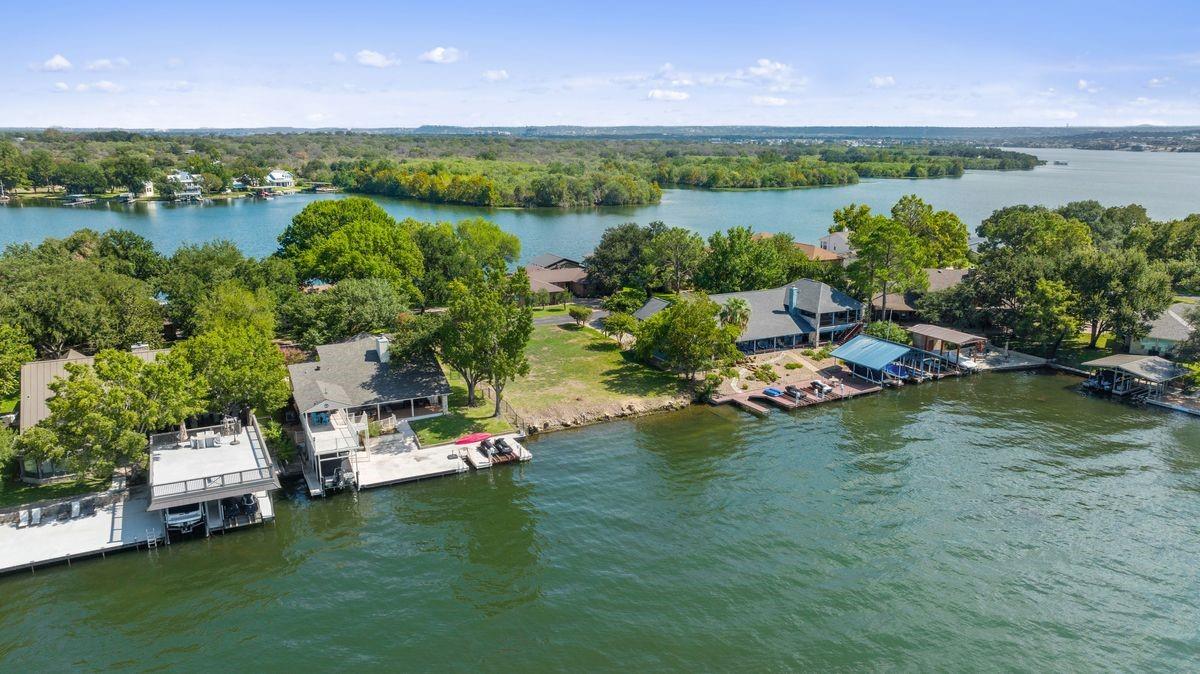 #30 Beaver Island, Granite Shoals, TX 78654