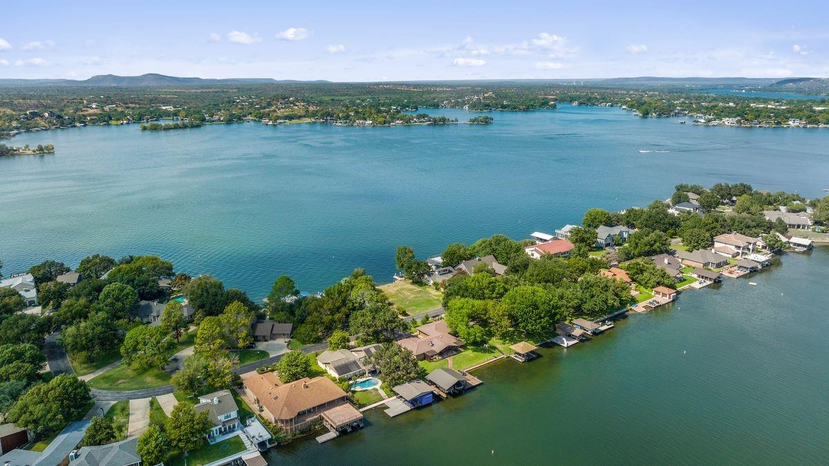 #30 Beaver Island, Granite Shoals, TX 78654