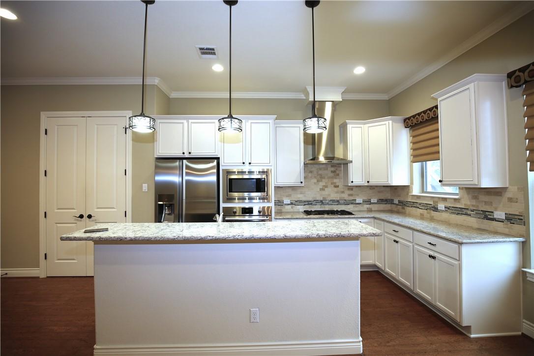 1001 Highknoll Ln, Georgetown, TX 78628