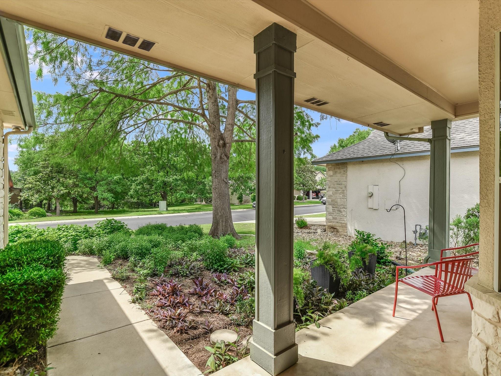 116 Running Water St, Georgetown, TX 78633