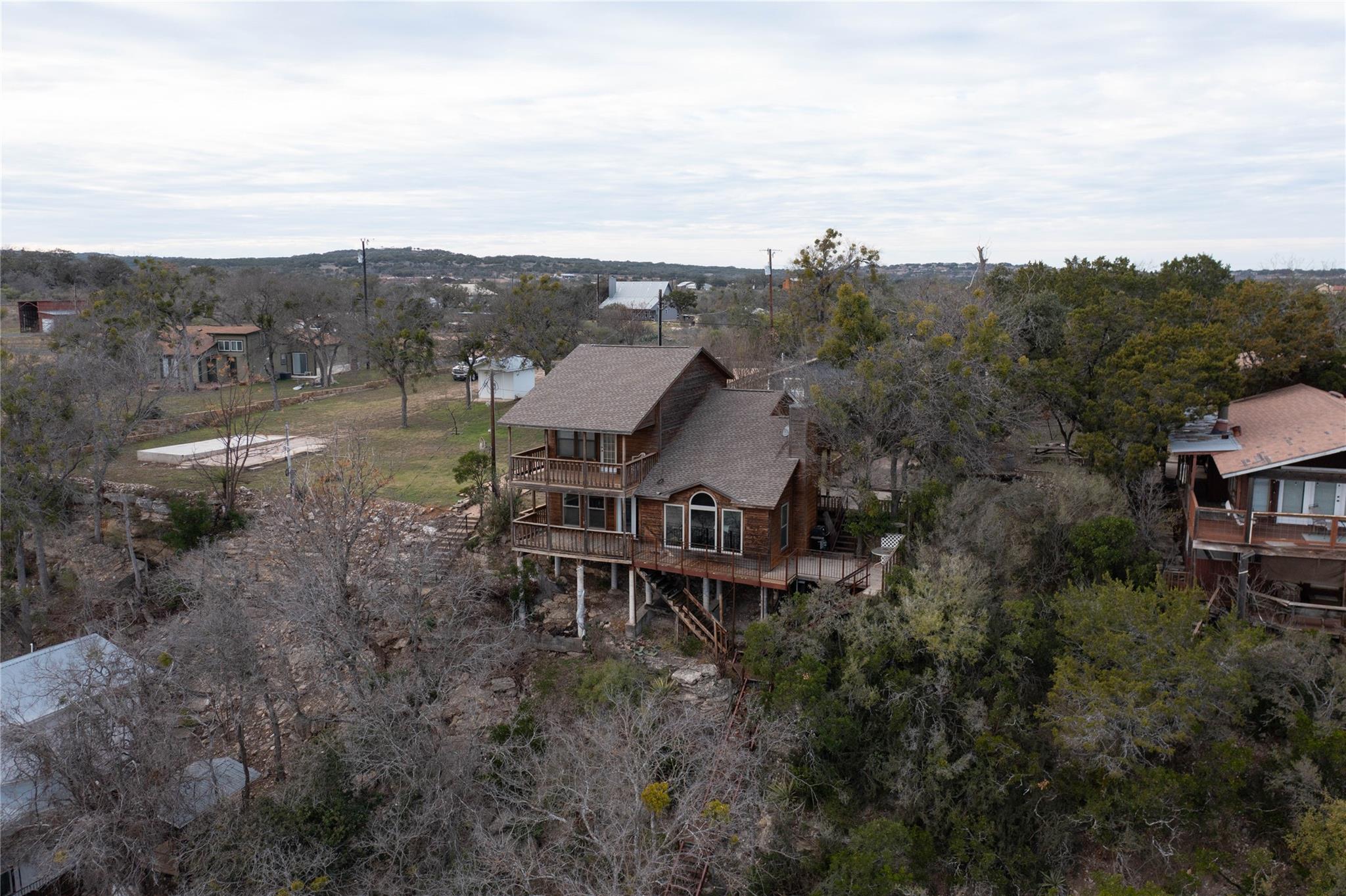 25409 Pedernales Point Dr, Spicewood, TX 78669