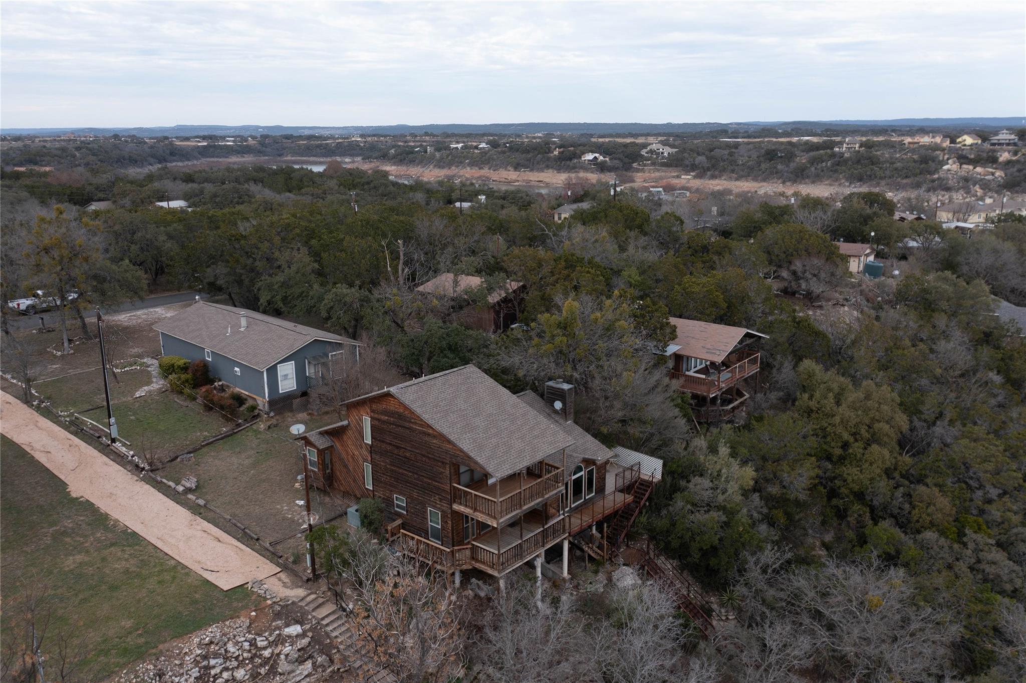25409 Pedernales Point Dr, Spicewood, TX 78669