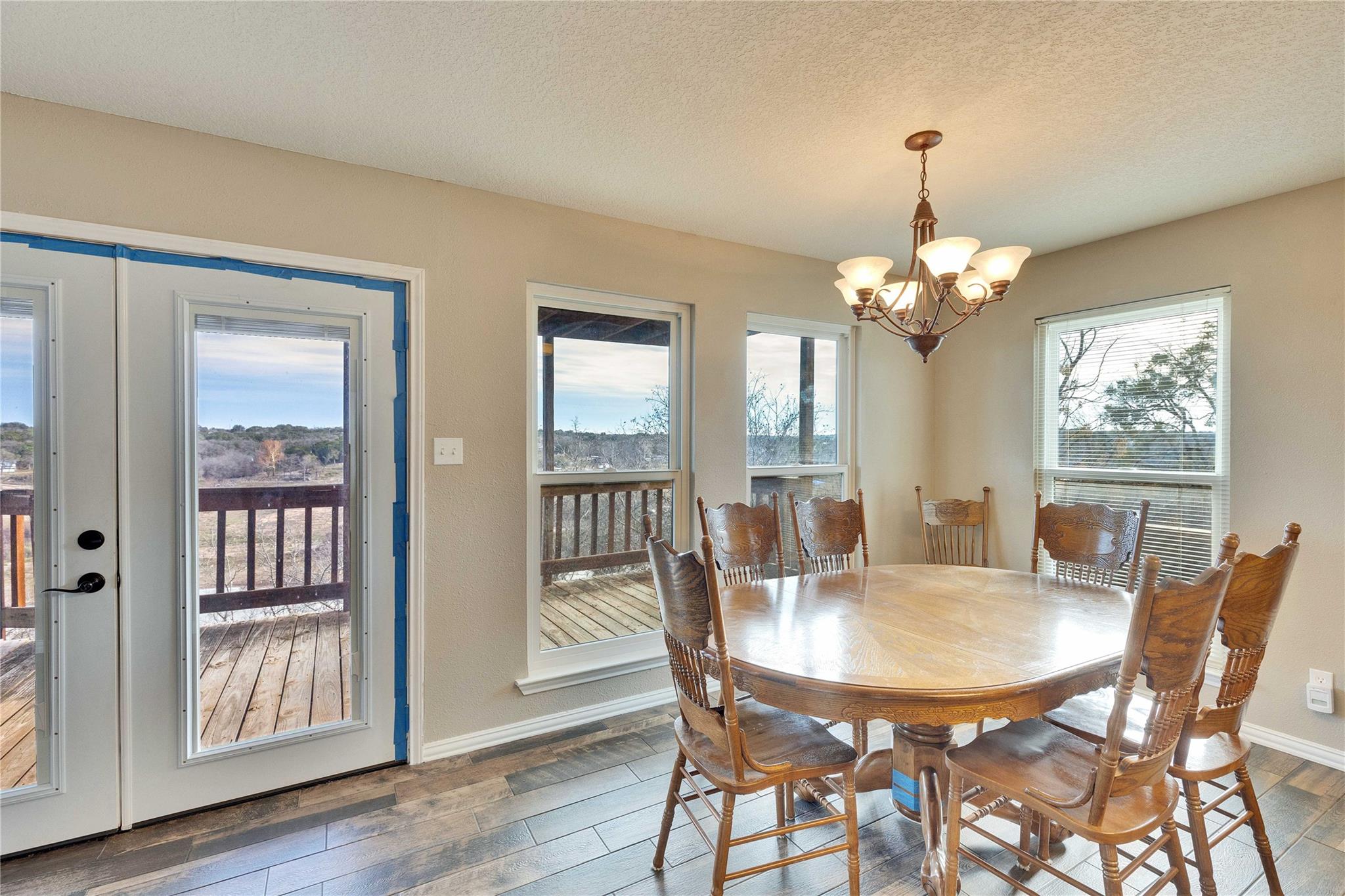 25409 Pedernales Point Dr, Spicewood, TX 78669