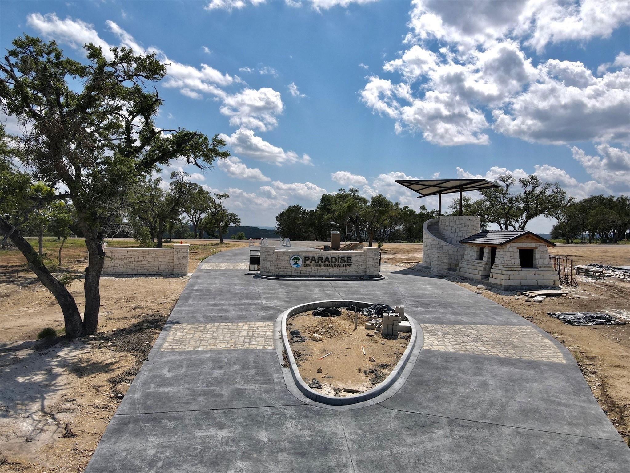 1978 Paradise Pkwy, Canyon Lake, TX 78133