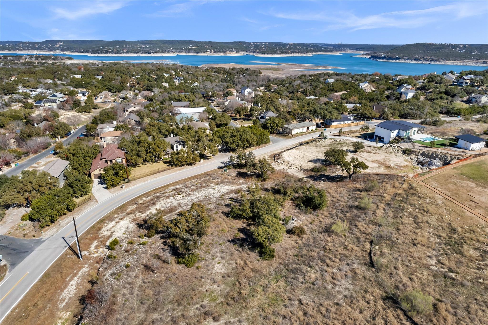 5001 Weletka Dr, Austin, TX 78734