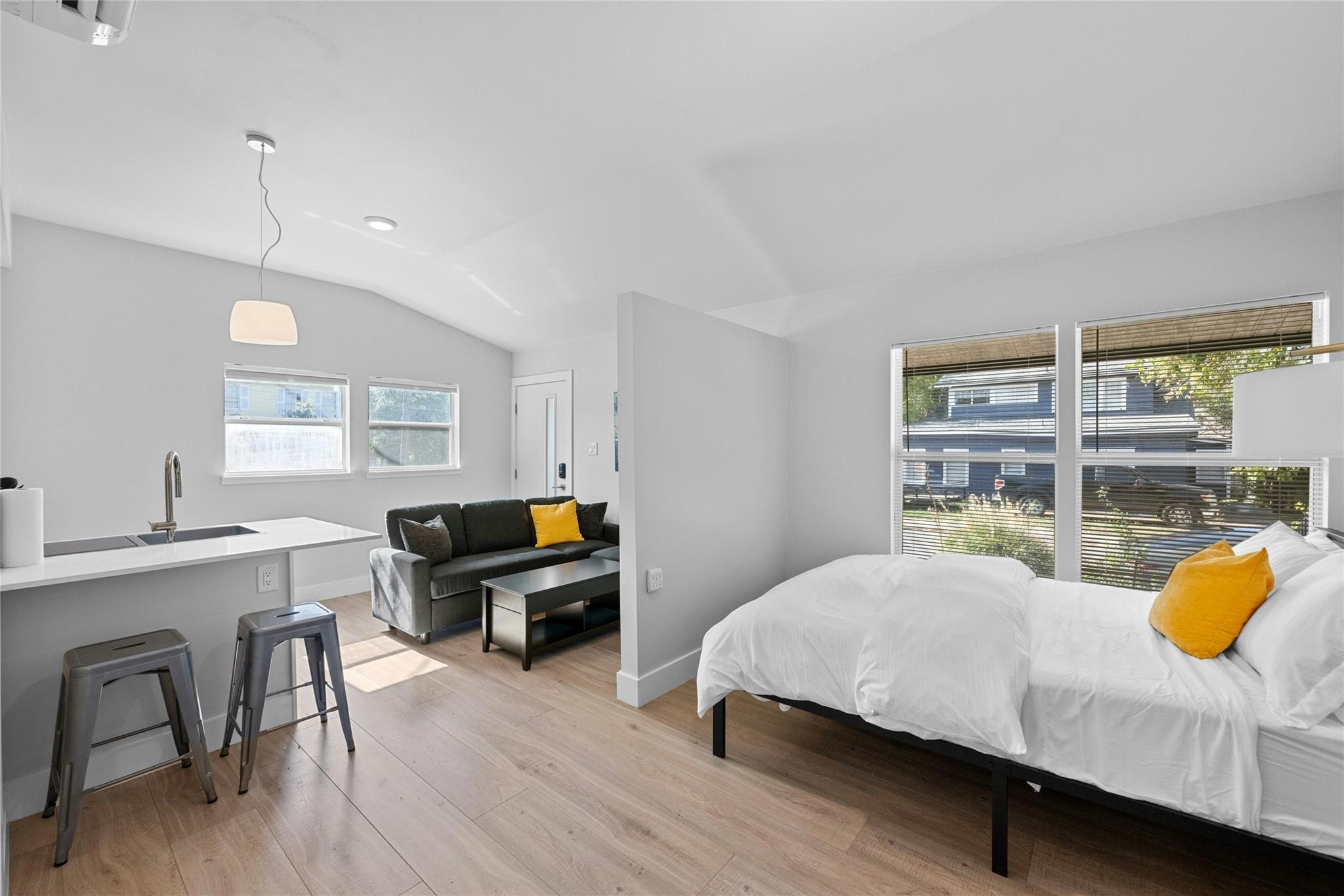 2201 Leon St # D, Austin, TX 78705