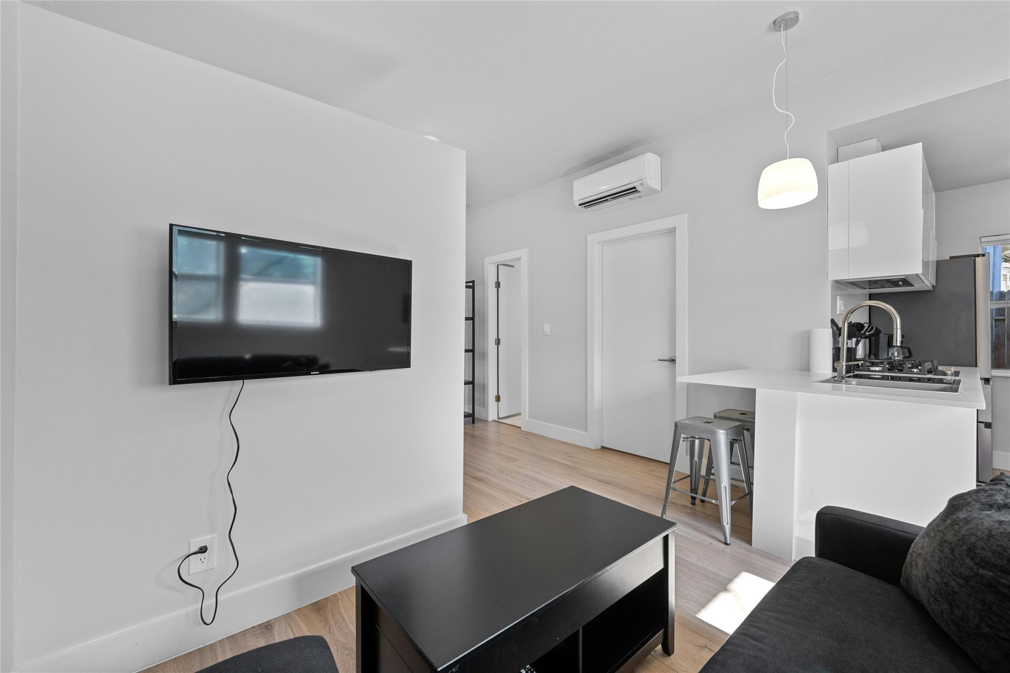 2201 Leon St # D, Austin, TX 78705