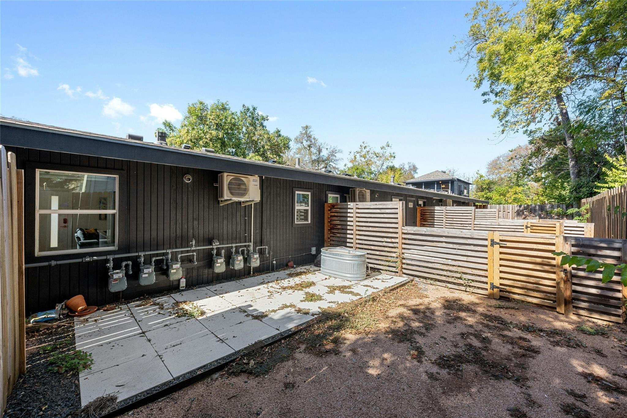 2201 Leon St # D, Austin, TX 78705