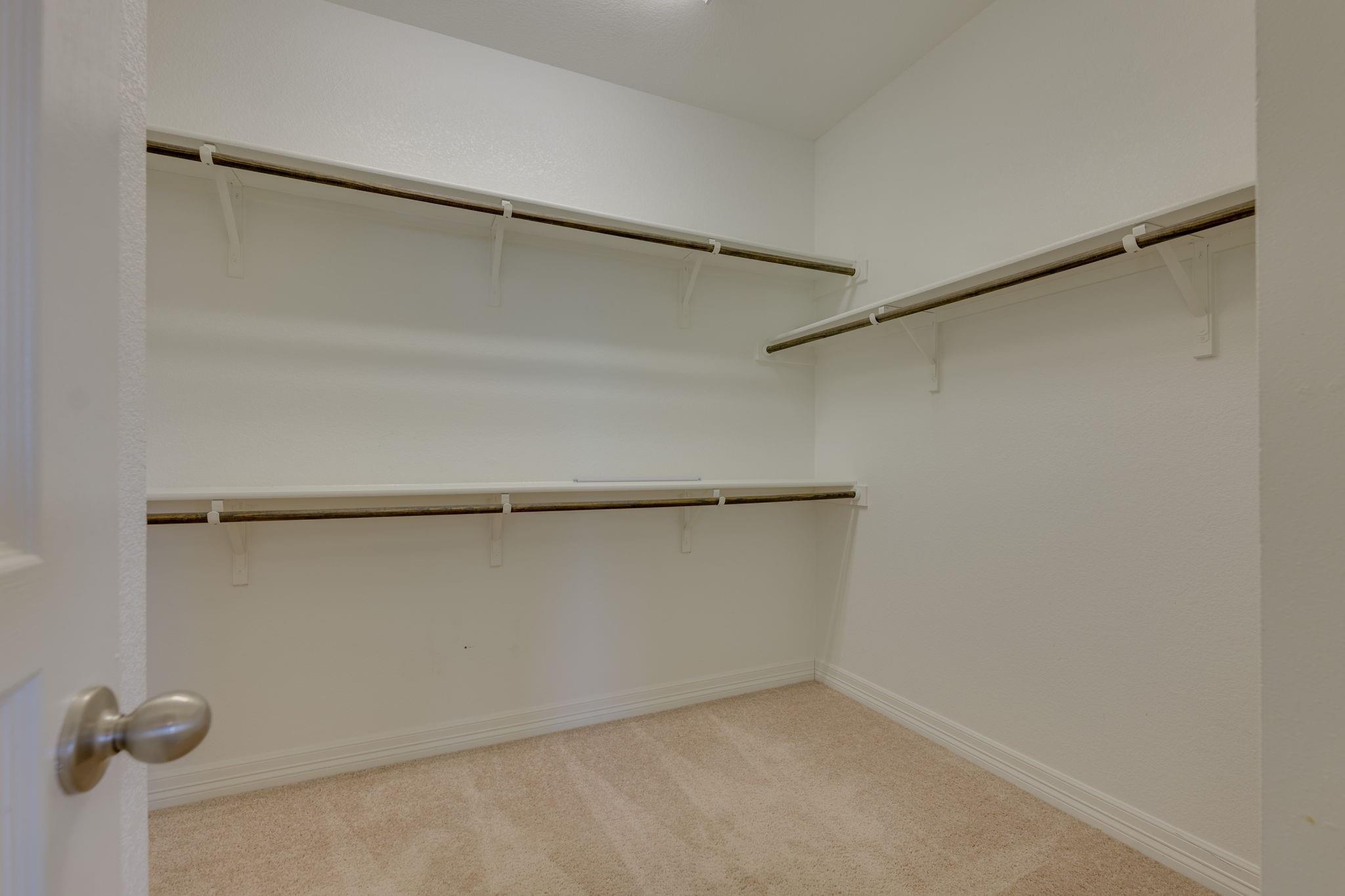 108 Beretta Cir, Georgetown, TX 78628
