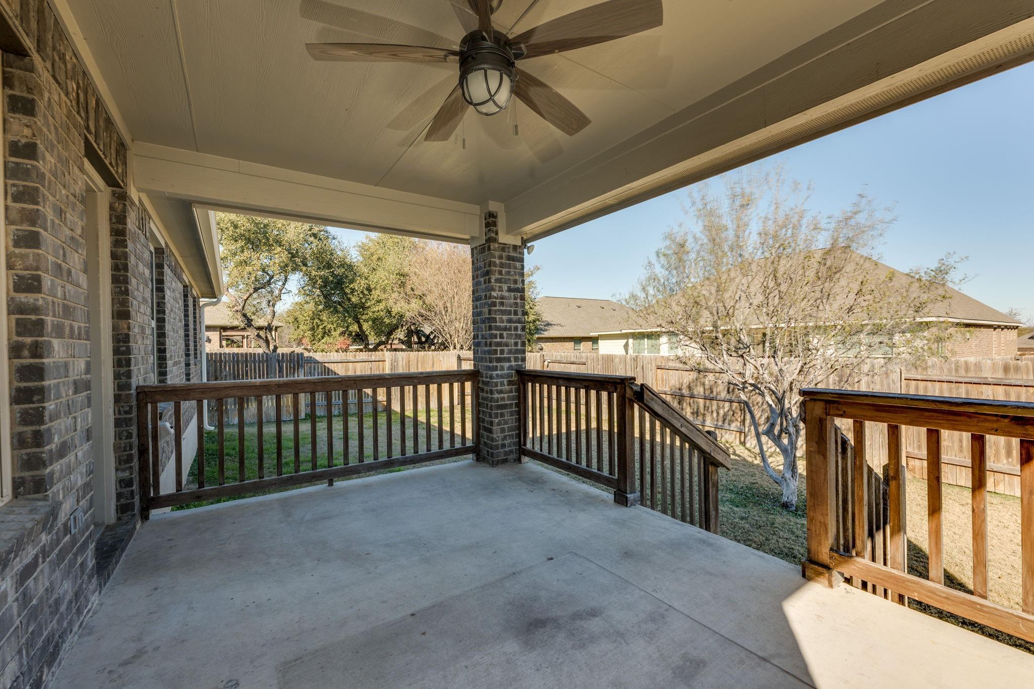 108 Beretta Cir, Georgetown, TX 78628
