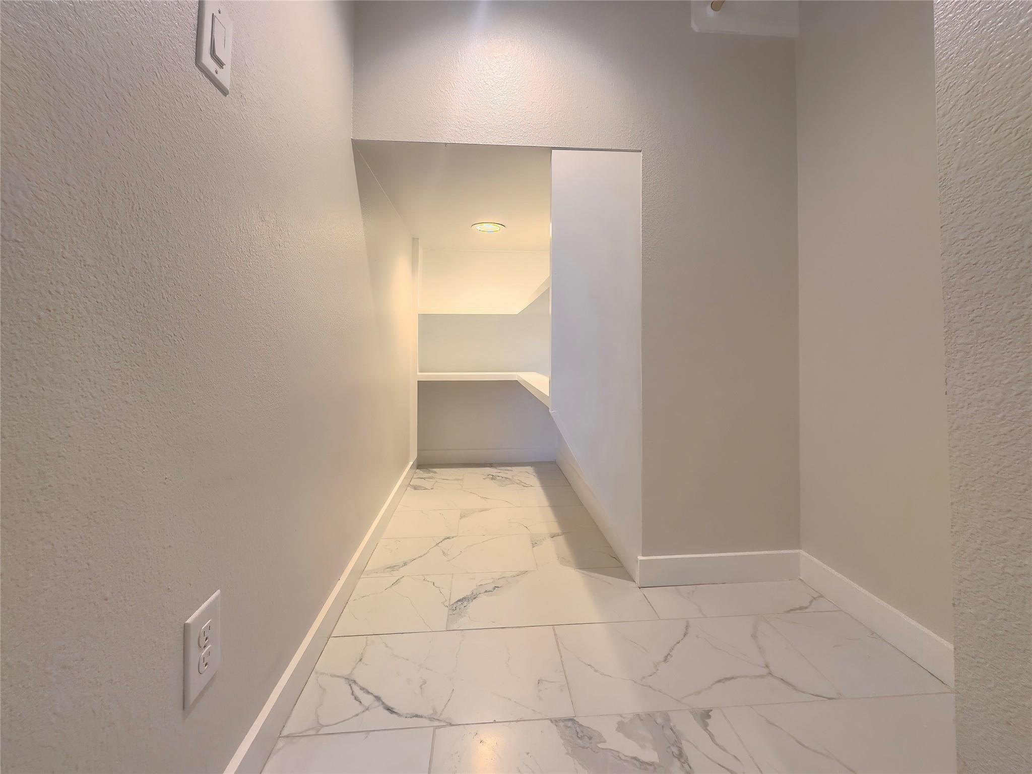 2400 Bruin Dr # 27, Spicewood, TX 78669