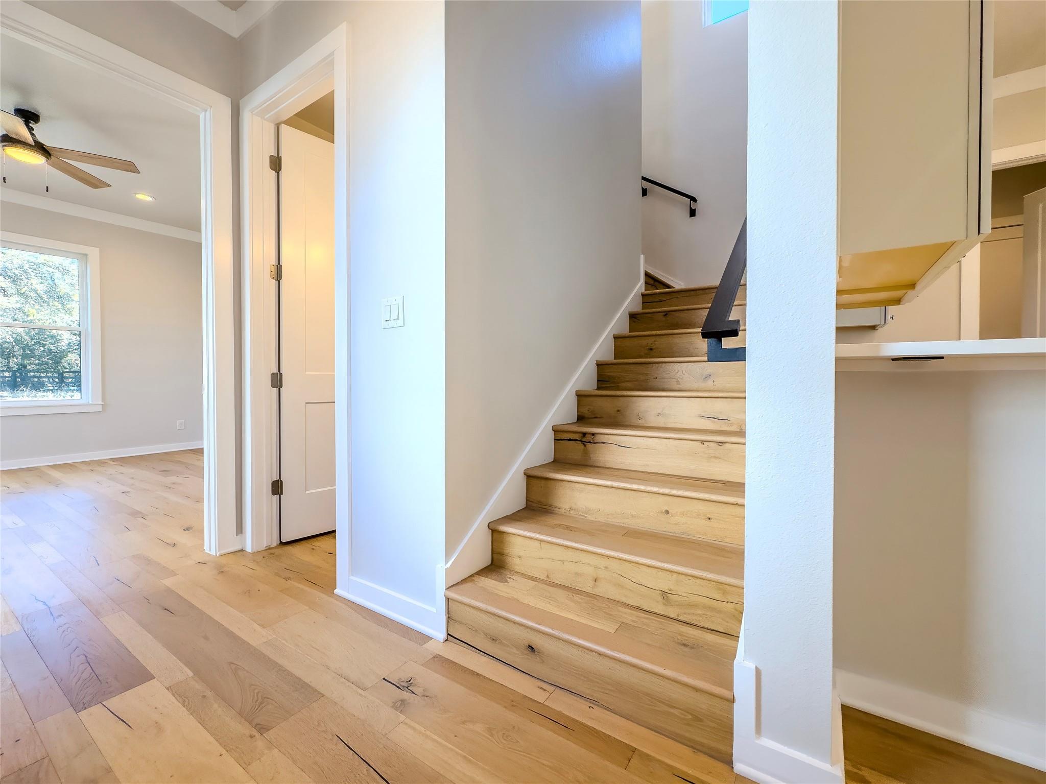 2400 Bruin Dr # 27, Spicewood, TX 78669