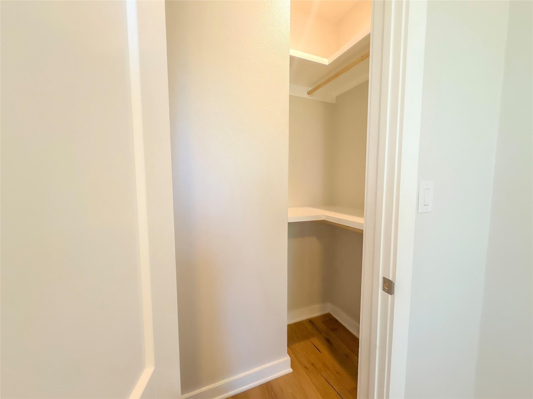 2400 Bruin Dr # 27, Spicewood, TX 78669