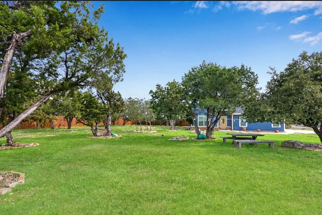 1009 Eagle Flight Dr, Canyon Lake, TX 78133