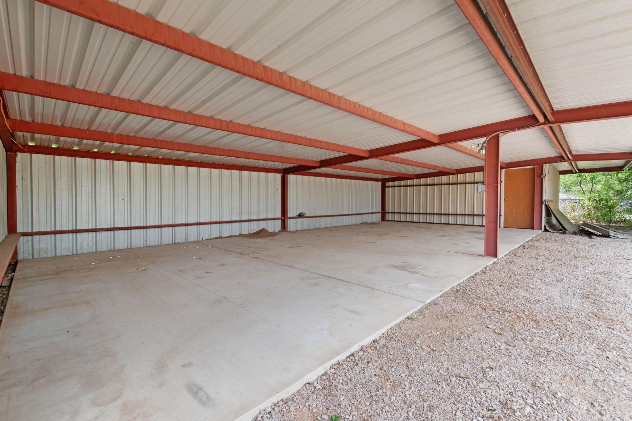 2025 Forest Trl, Kingsland, TX 78639