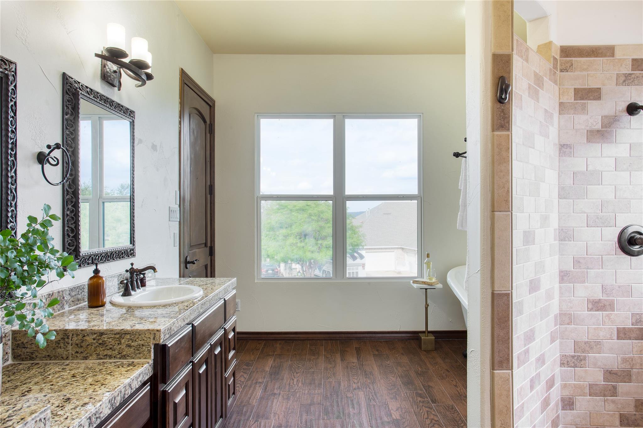 5010 Timothy Cir, Austin, TX 78734