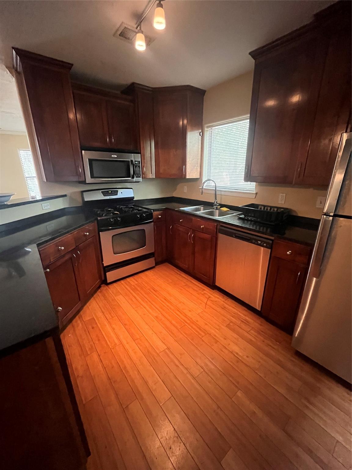 1038 E 43rd St # A, Austin, TX 78751