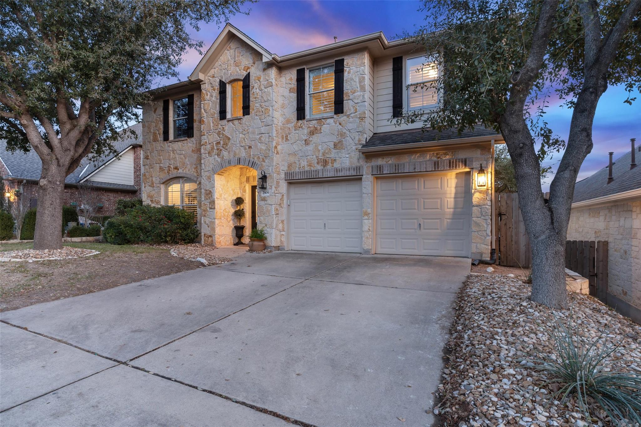 2909 CENTENNIAL OLYMPIC Park, Austin, TX 78732