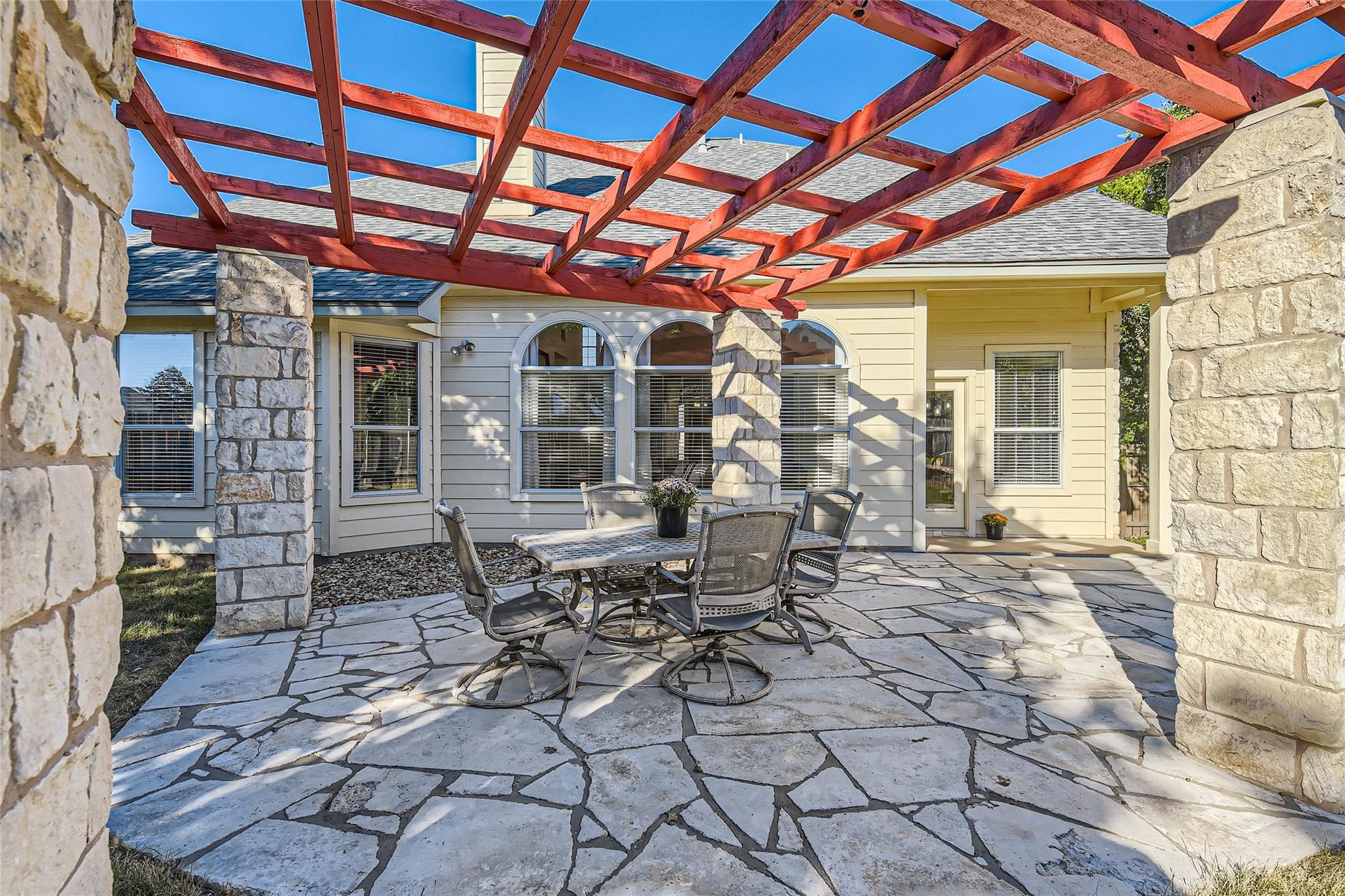 8623 Foggy Mountain Dr, Austin, TX 78736