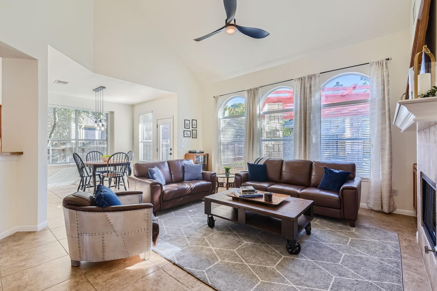 8623 Foggy Mountain Dr, Austin, TX 78736