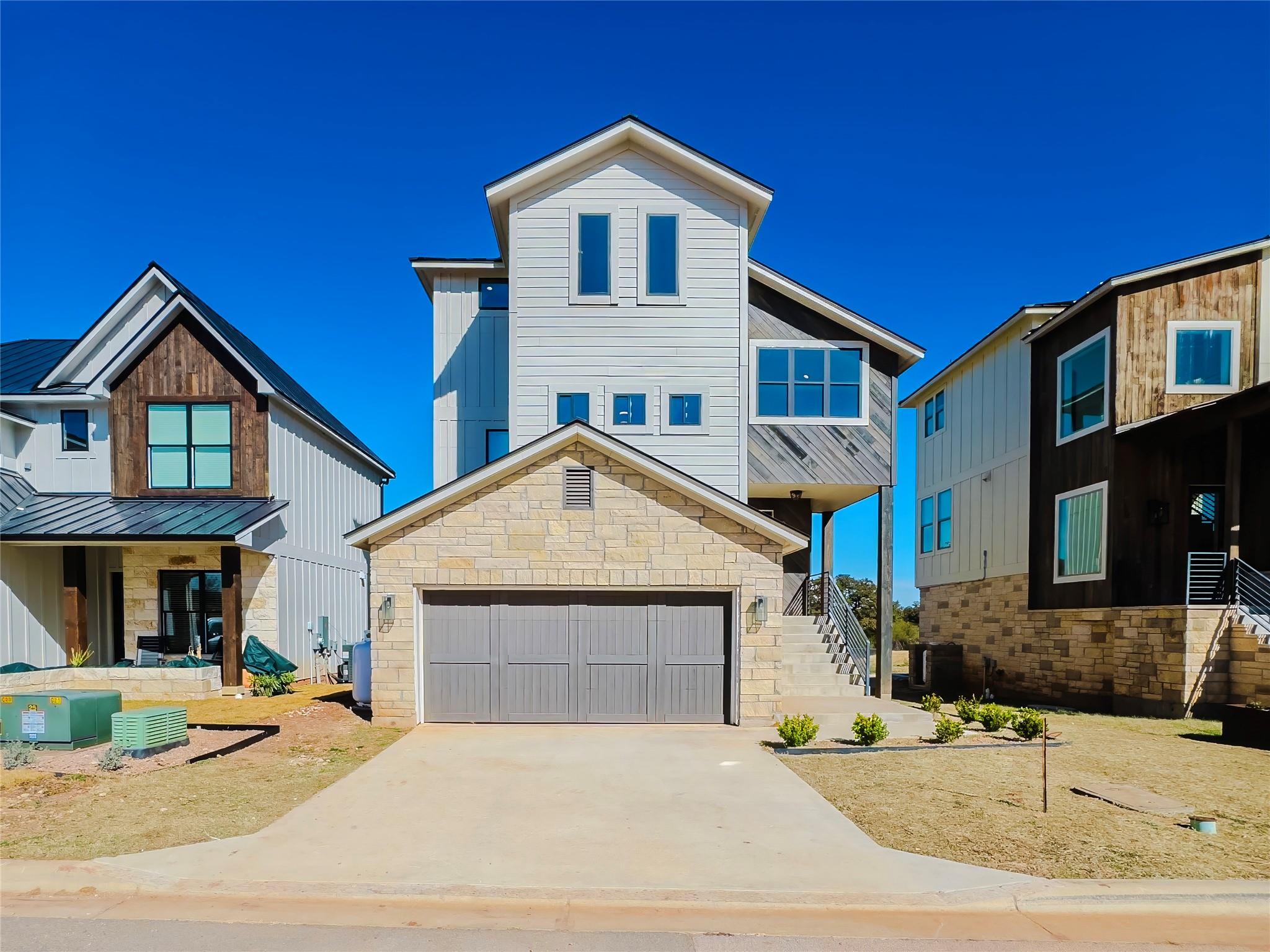 25808 Case Ln # 20, Spicewood, TX 78669