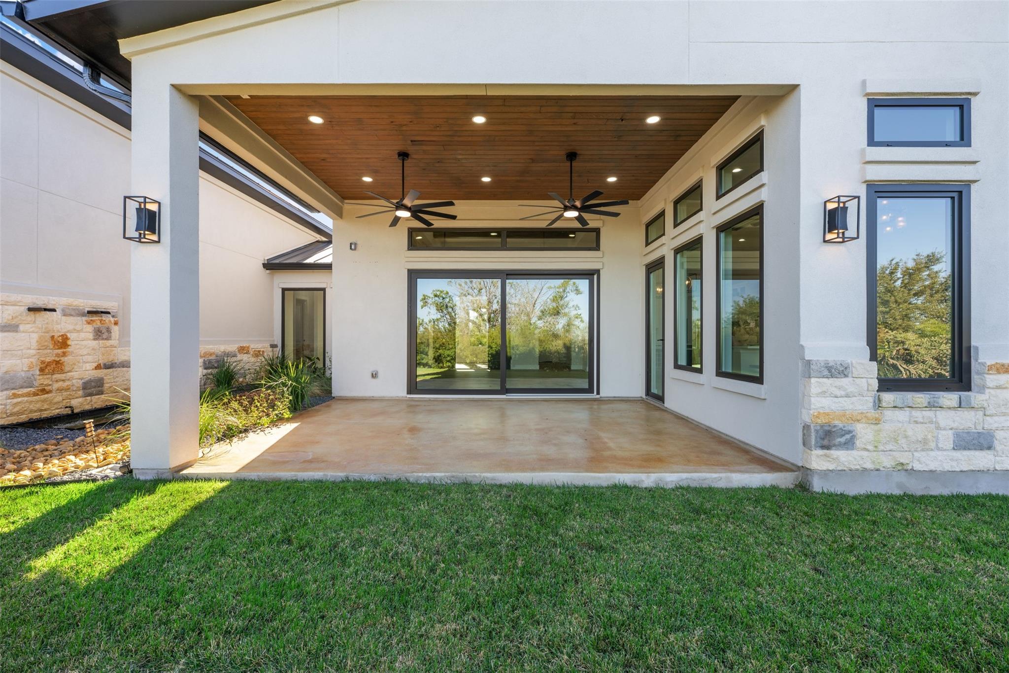104 Cactus Corner, Horseshoe Bay, TX 78657