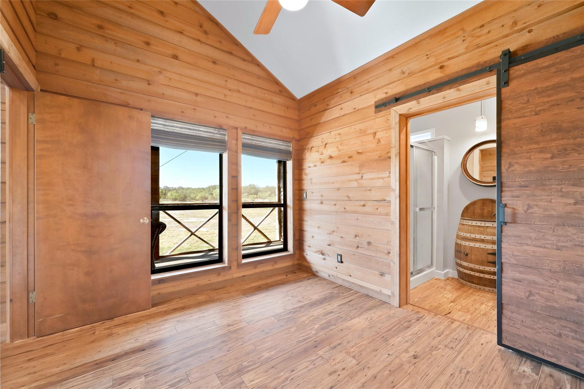 111 Ridge Harbor Dr, Spicewood, TX 78669