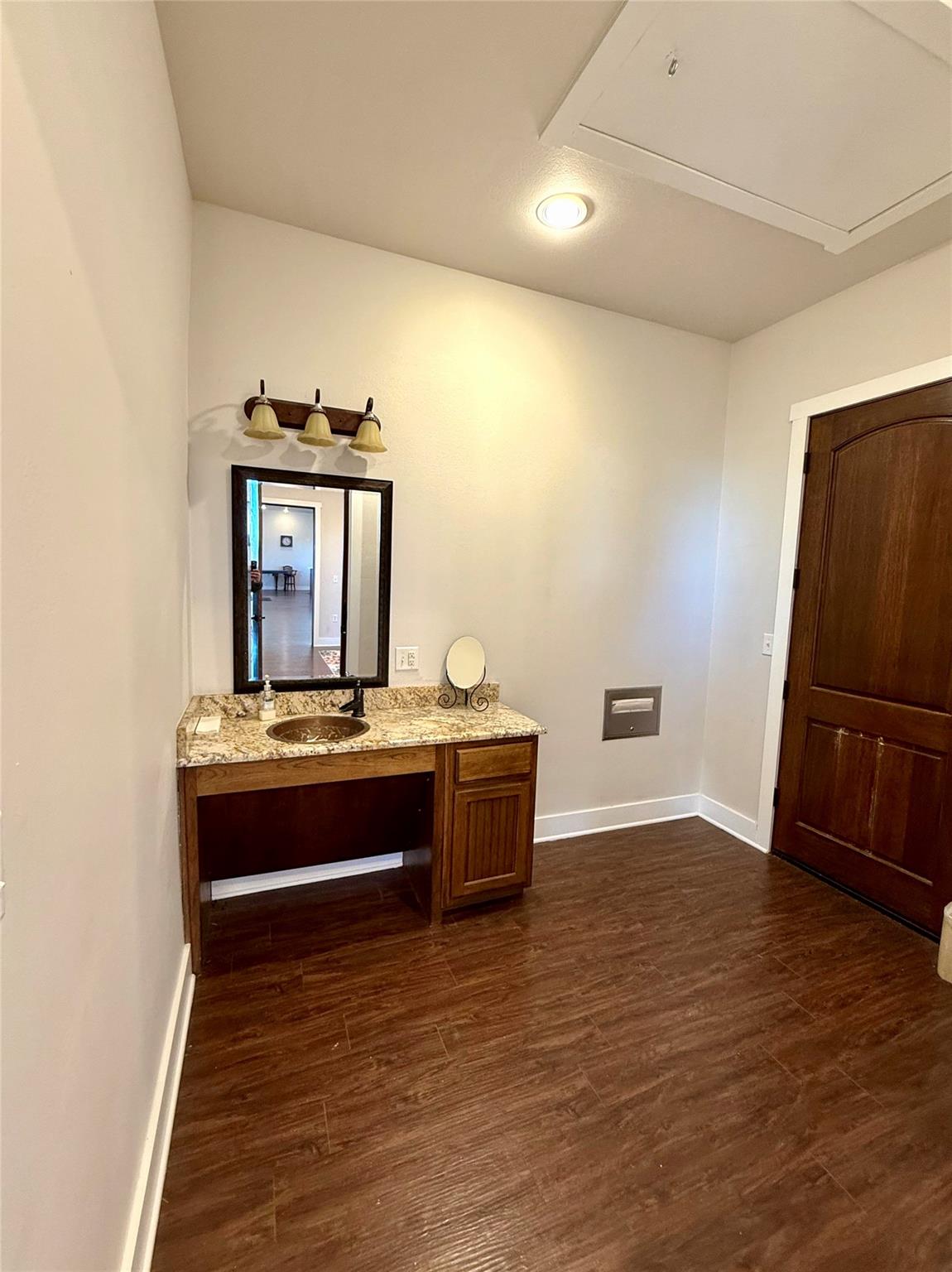 3125 County Road 212 Rd, Bertram, TX 78605