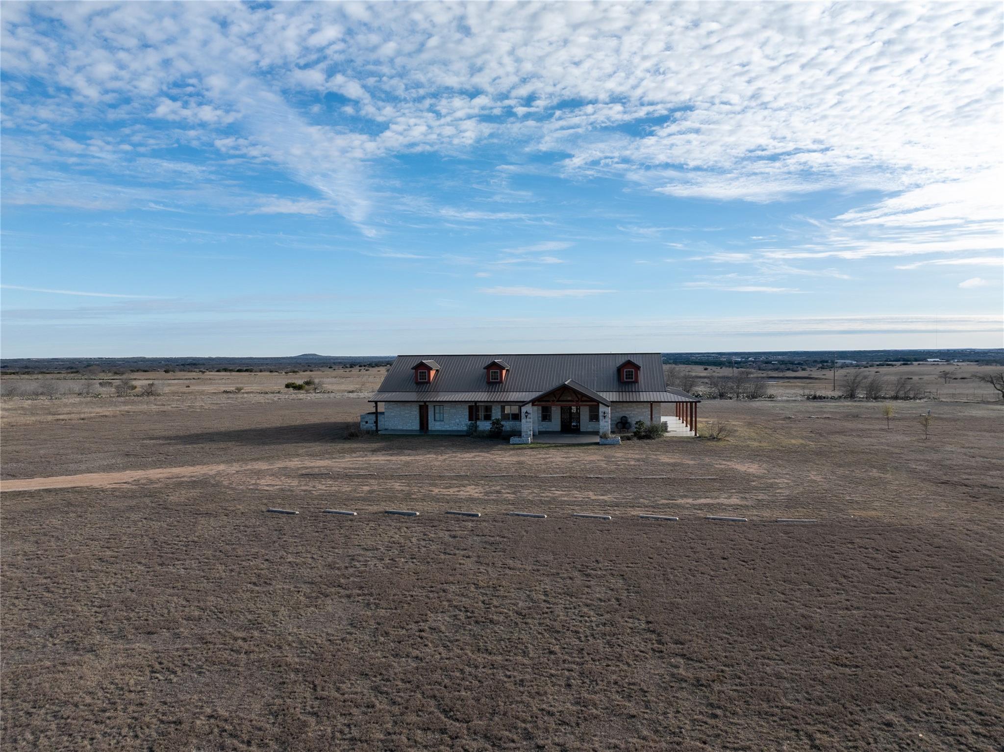 3125 County Road 212 Rd, Bertram, TX 78605