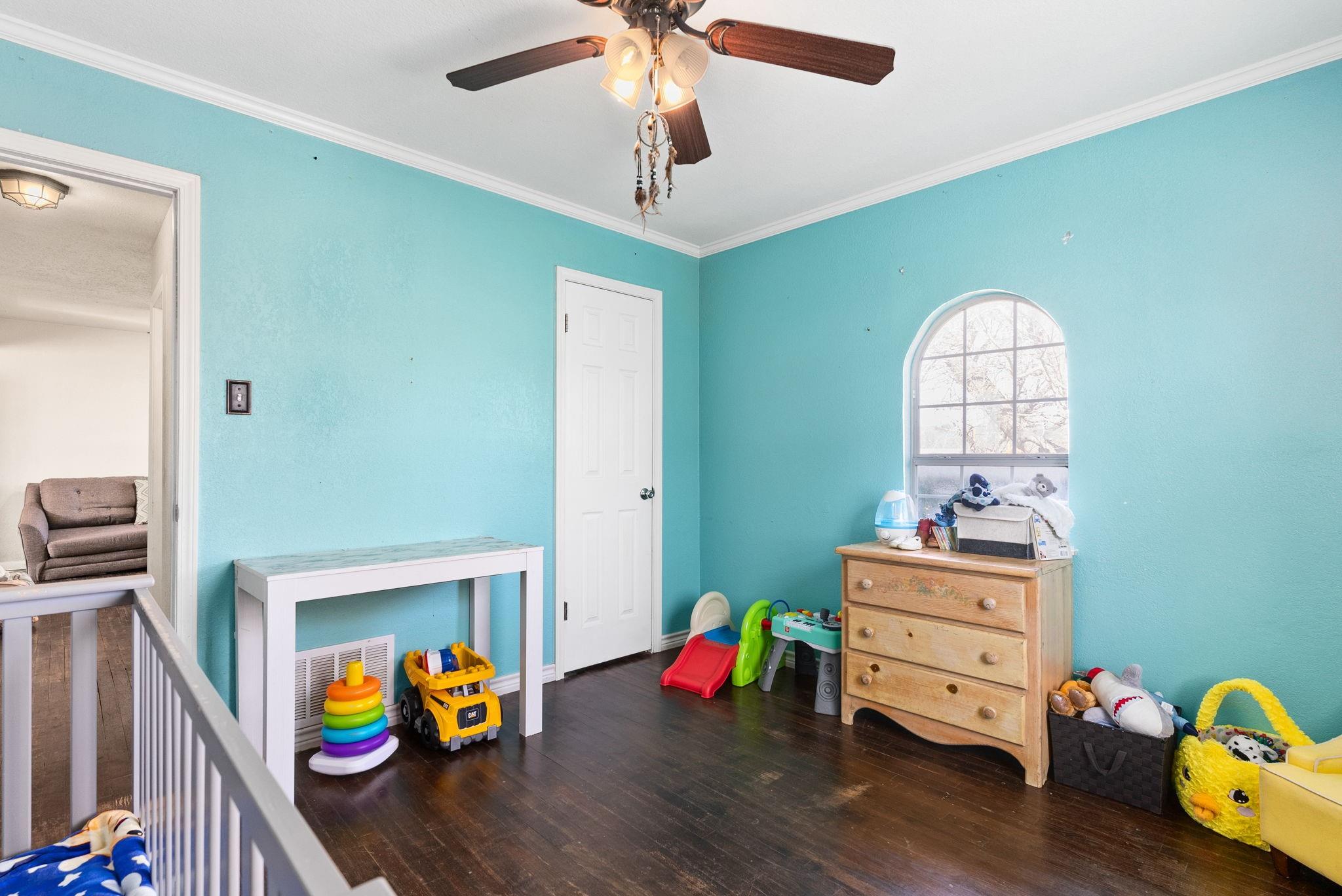 240 Orchard St, Kempner, TX 76539