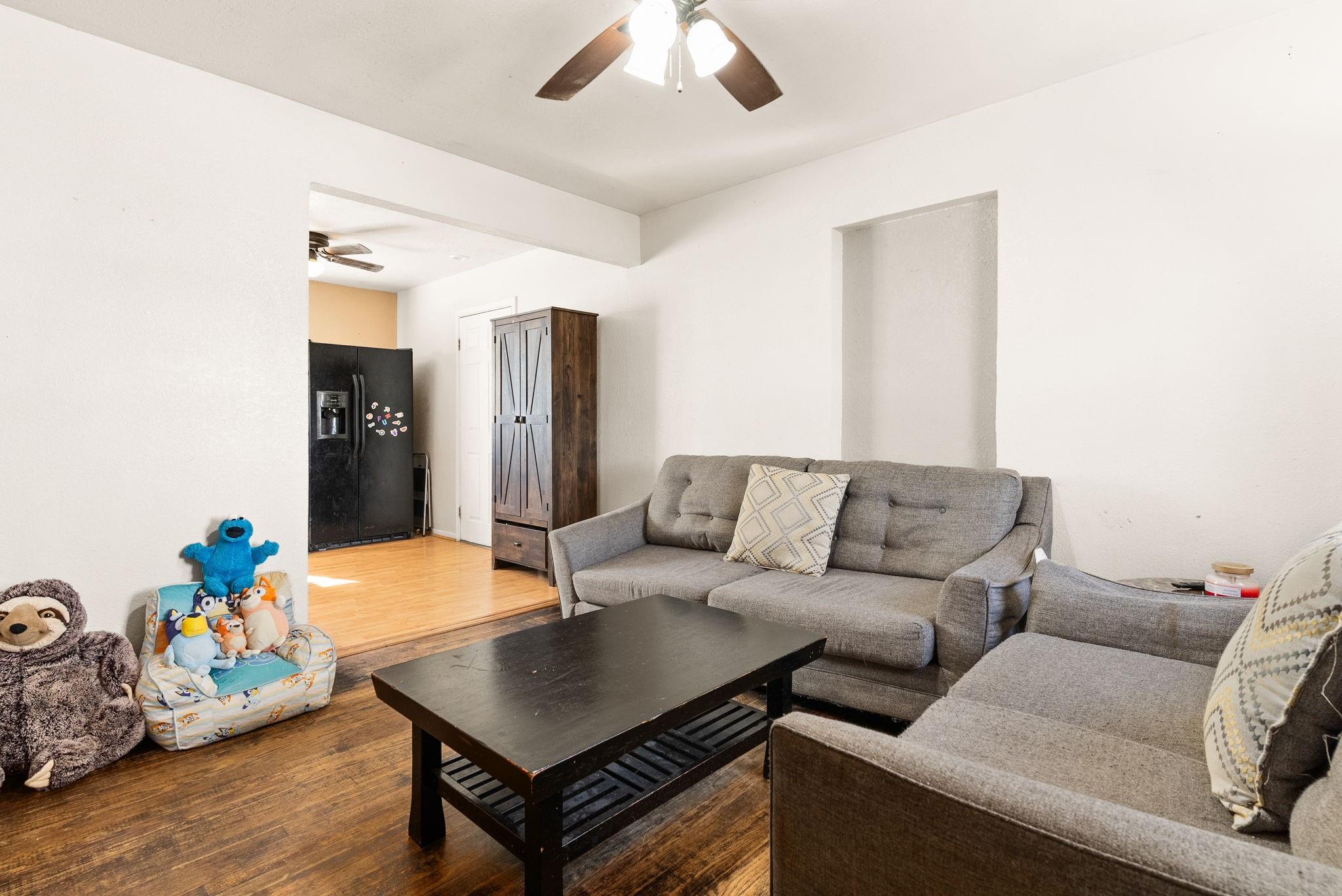 240 Orchard St, Kempner, TX 76539