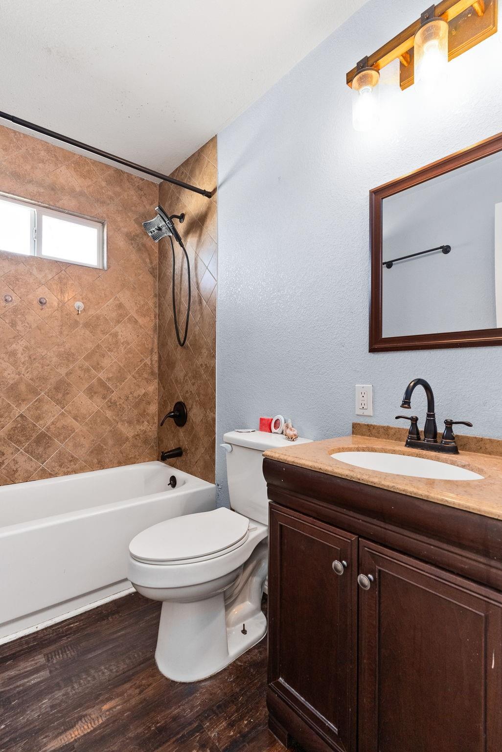 240 Orchard St, Kempner, TX 76539