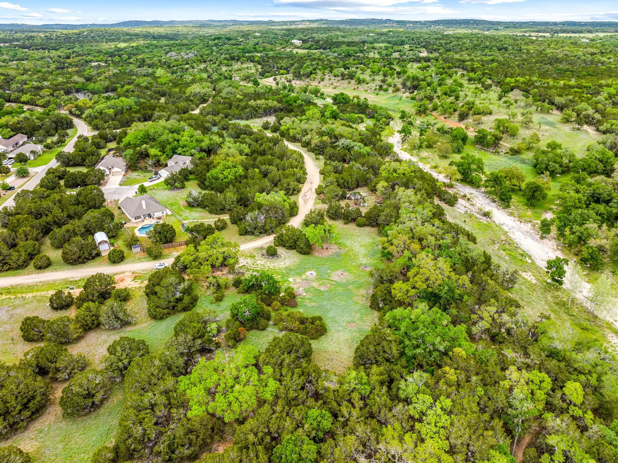 32 Moonlight Ln, Wimberley, TX 78676