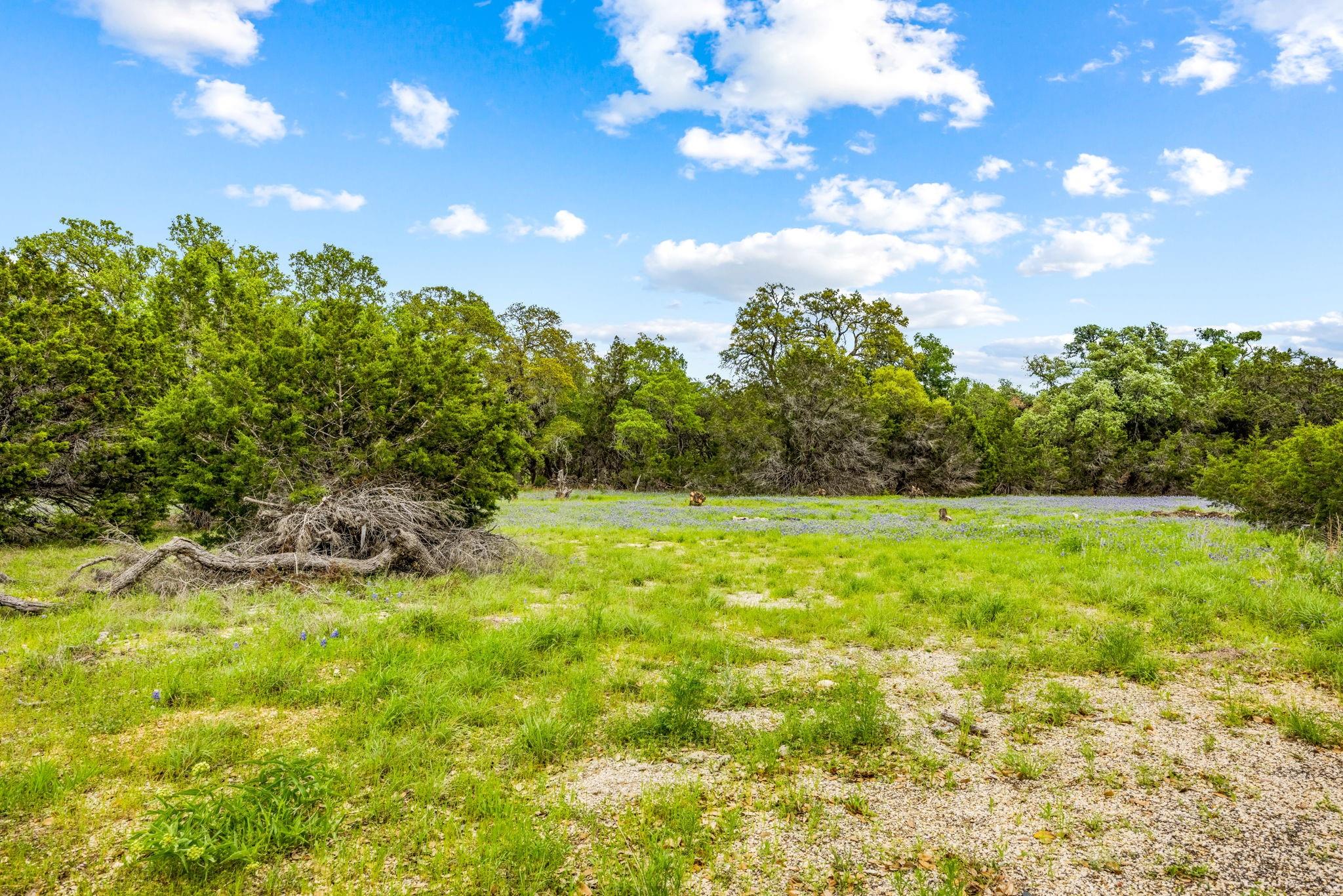 32 Moonlight Ln, Wimberley, TX 78676
