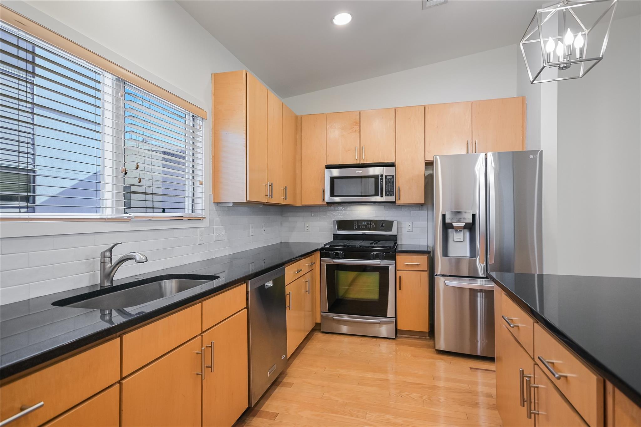 1702 S Lamar Blvd # 22, Austin, TX 78704