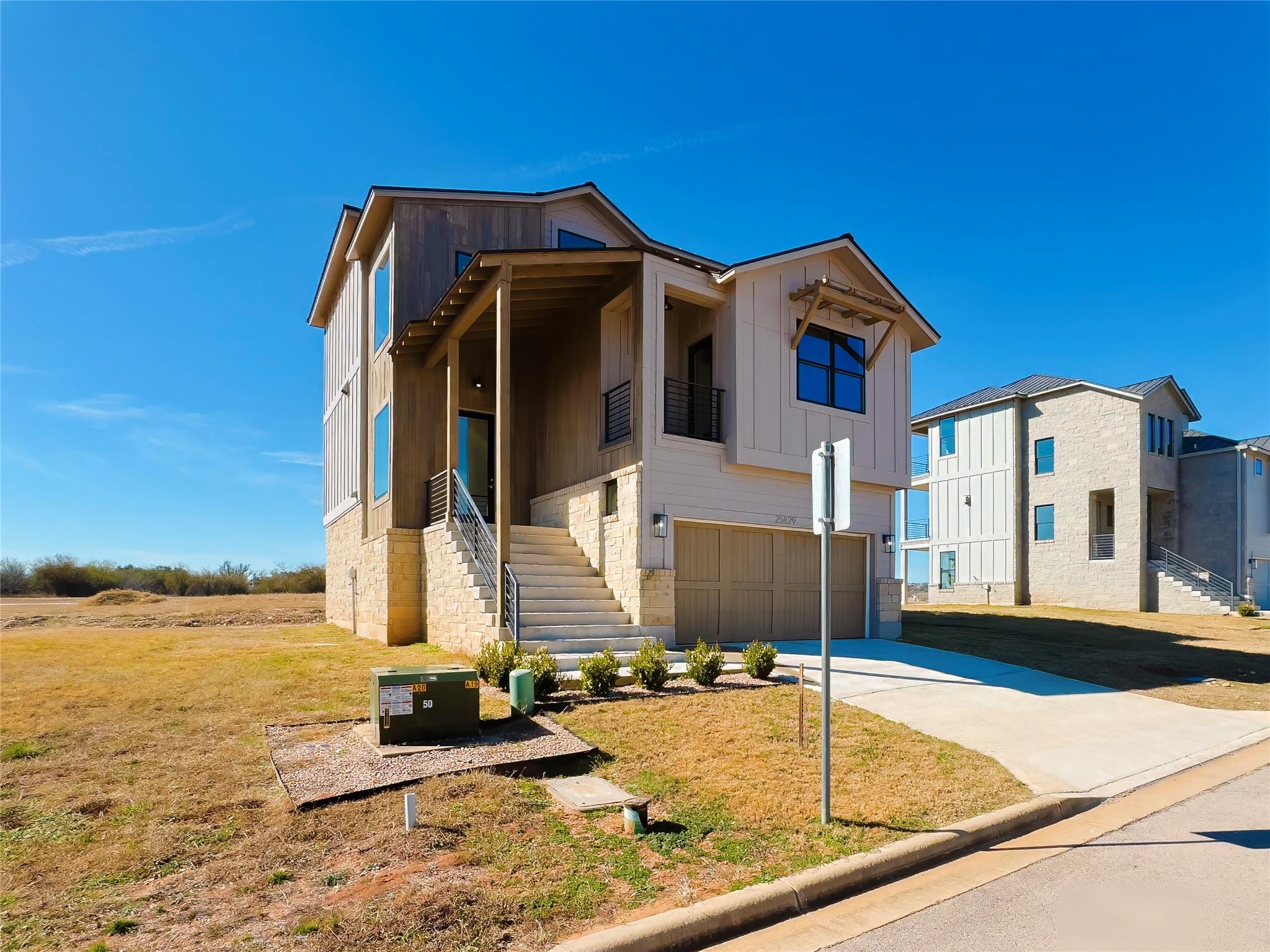 25829 Case Ln # 8, Spicewood, TX 78669