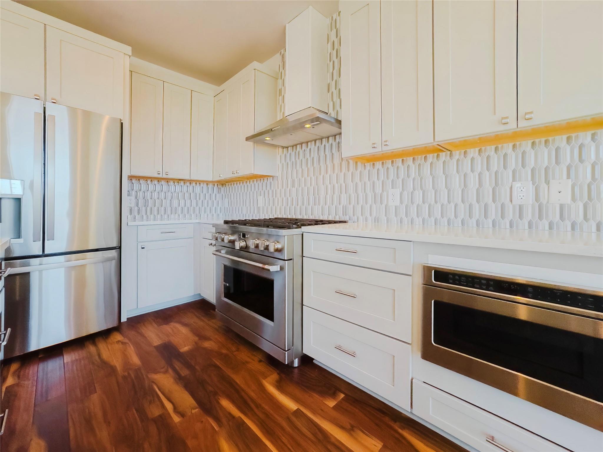25829 Case Ln # 8, Spicewood, TX 78669