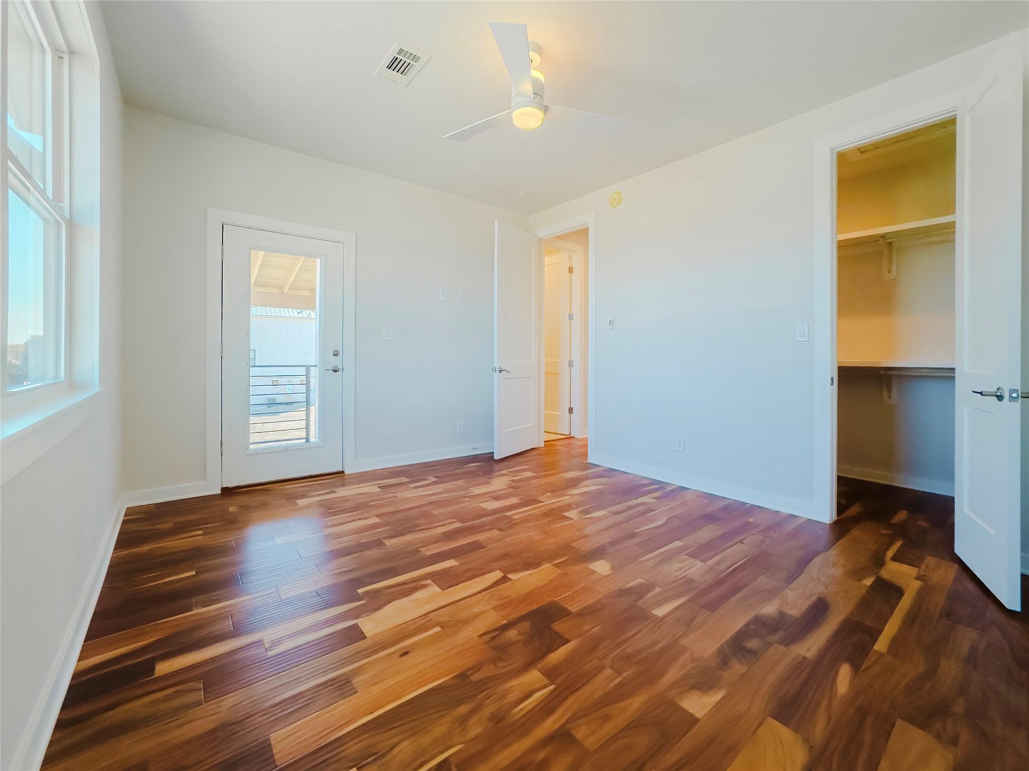 25829 Case Ln # 8, Spicewood, TX 78669