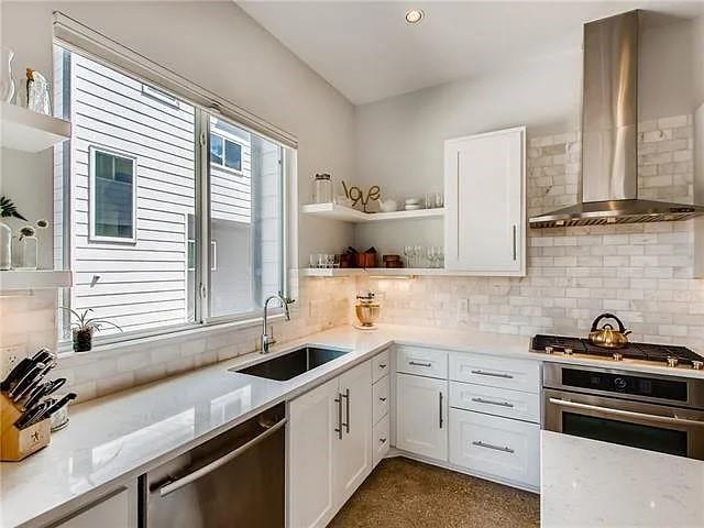 402 W 51st St # B, Austin, TX 78751