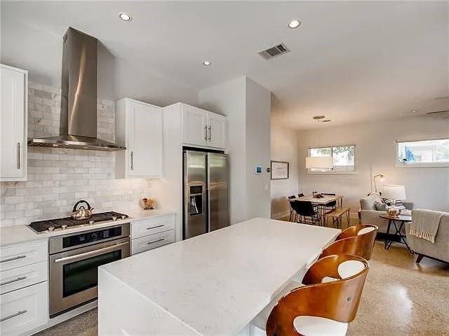 402 W 51st St # B, Austin, TX 78751