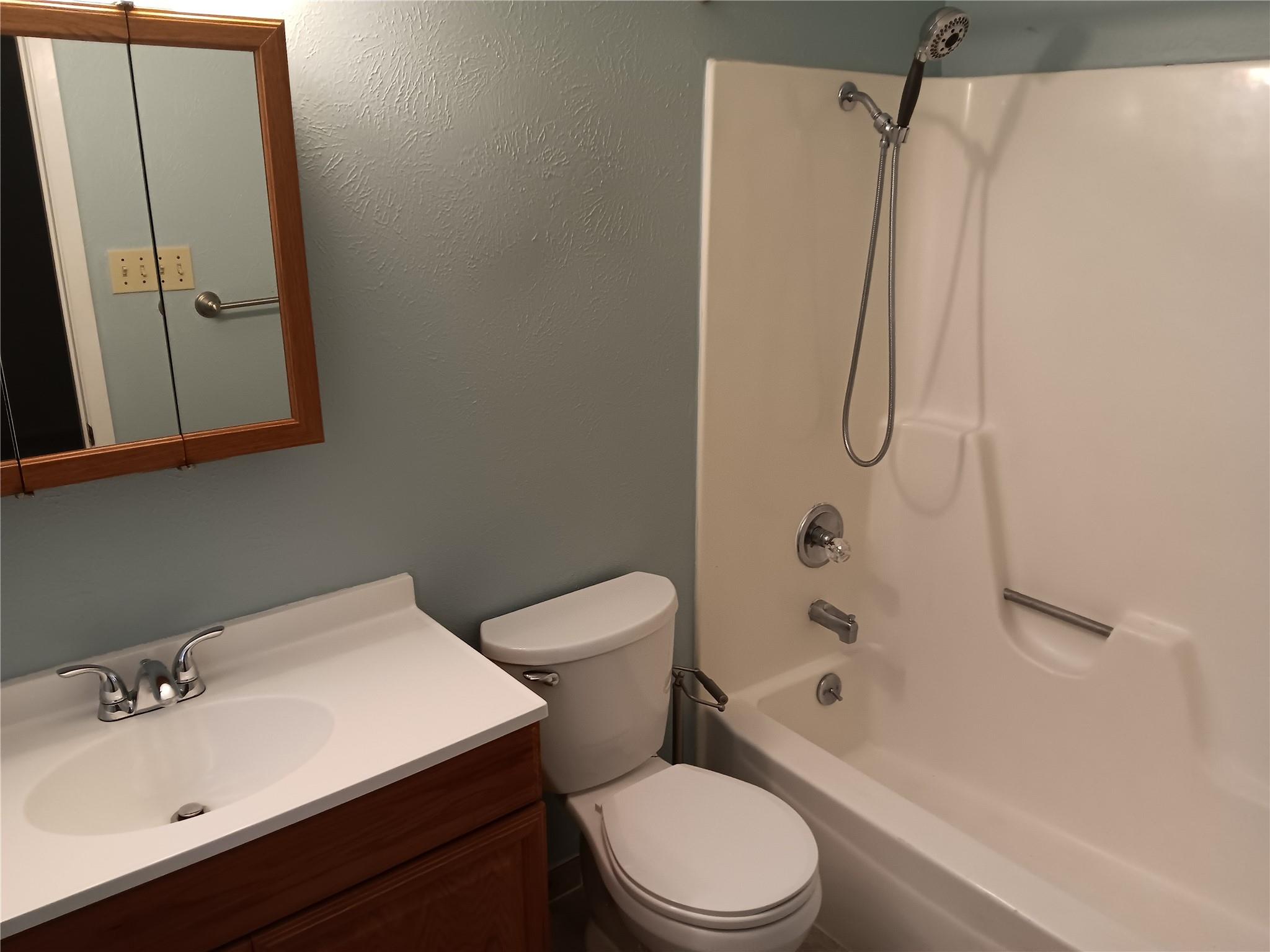 1760 Cricket Hollow Dr, Austin, TX 78758