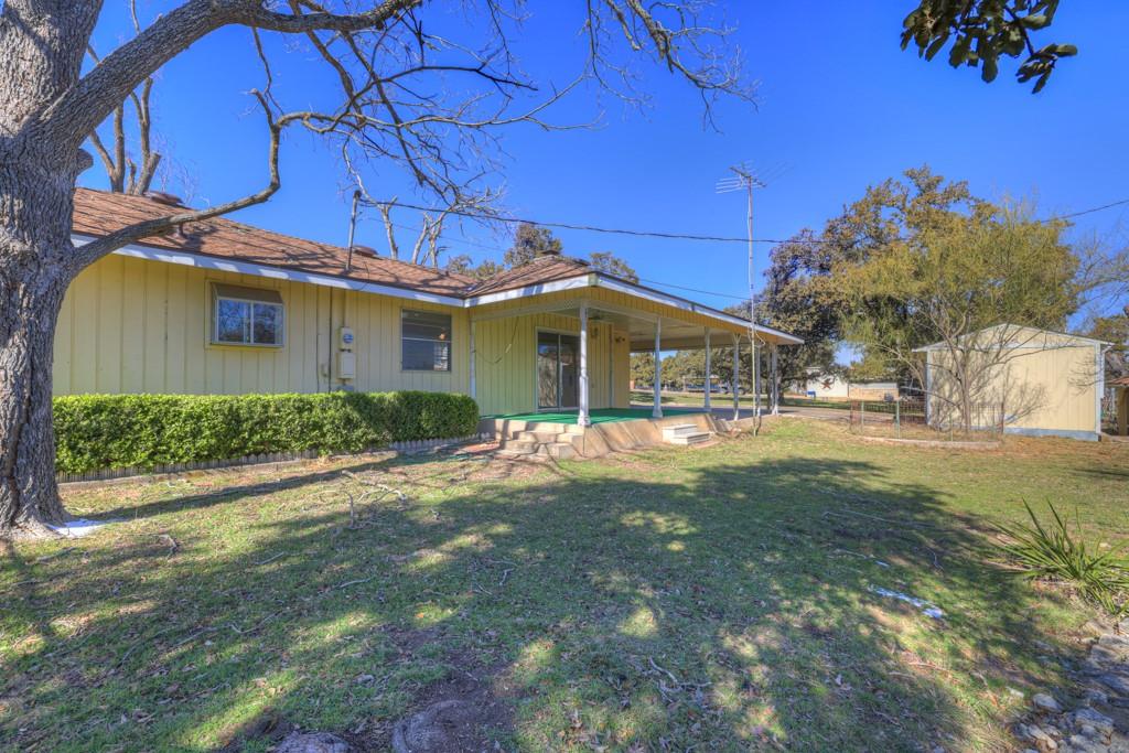 116 Crestview Dr, Canyon Lake, TX 78133