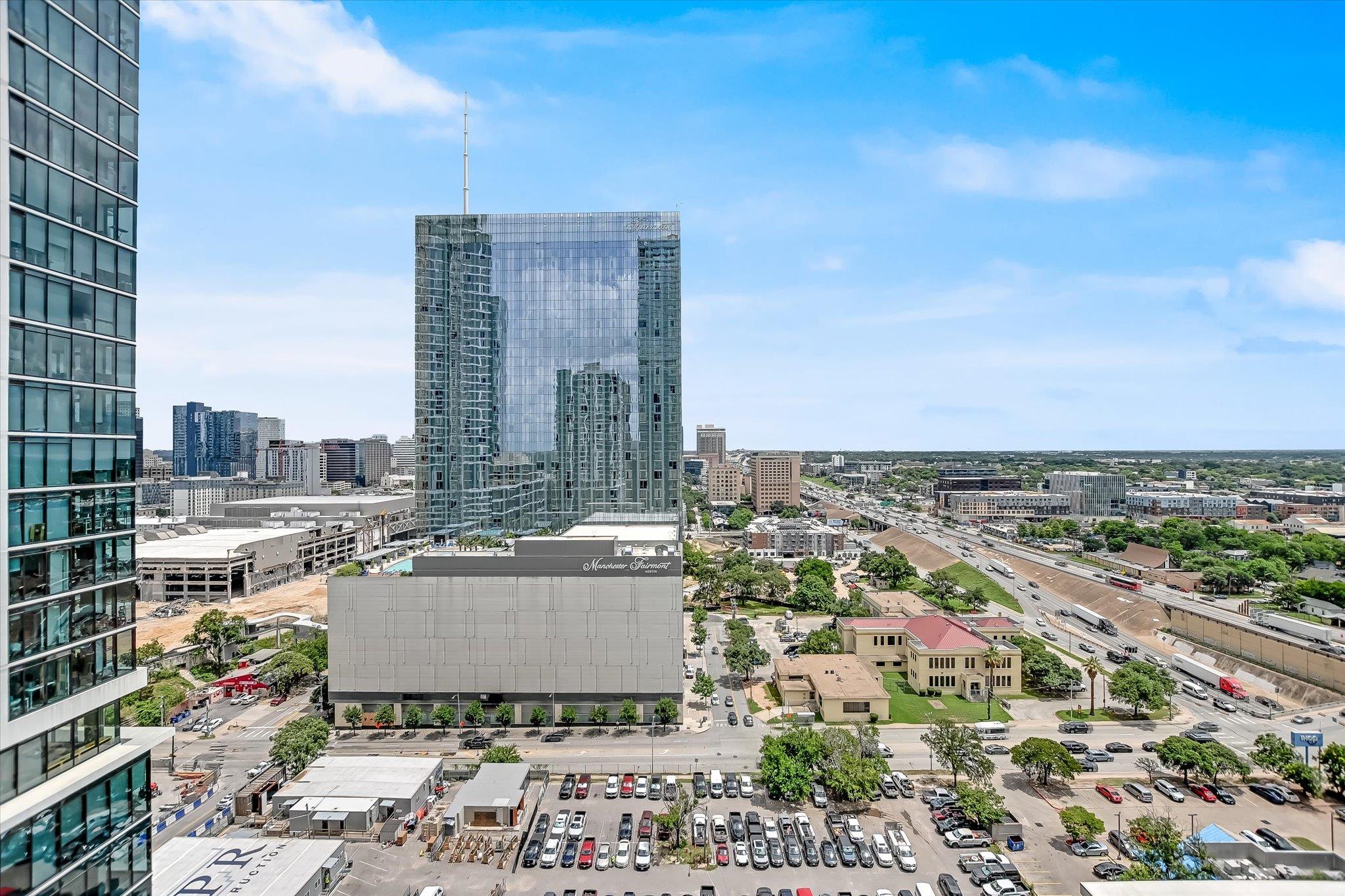 610 Davis St # 1811, Austin, TX 78701