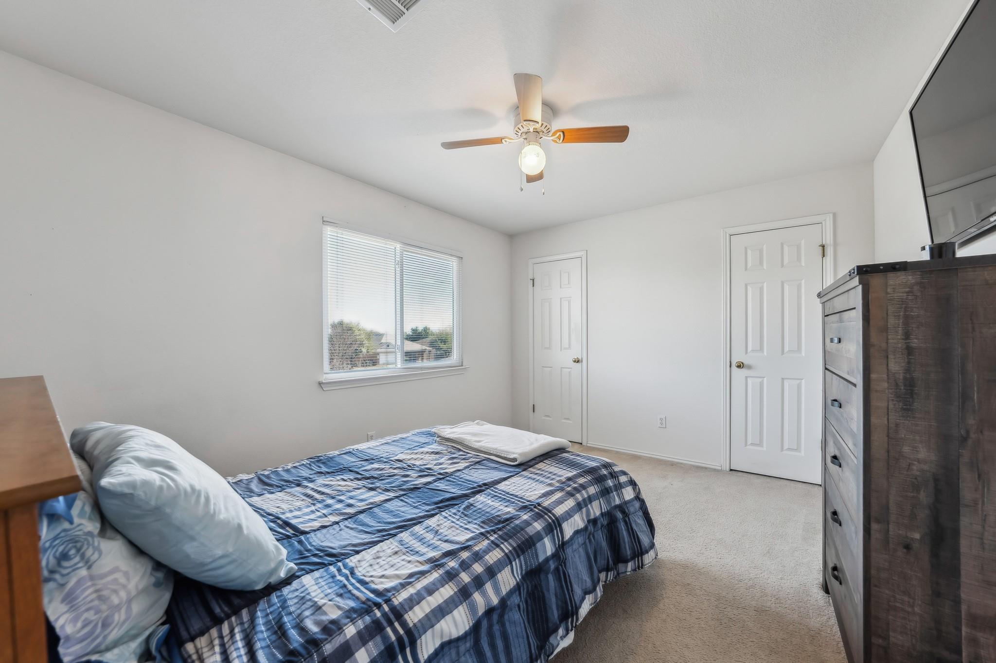 408 Glen Valley Ln, Leander, TX 78641