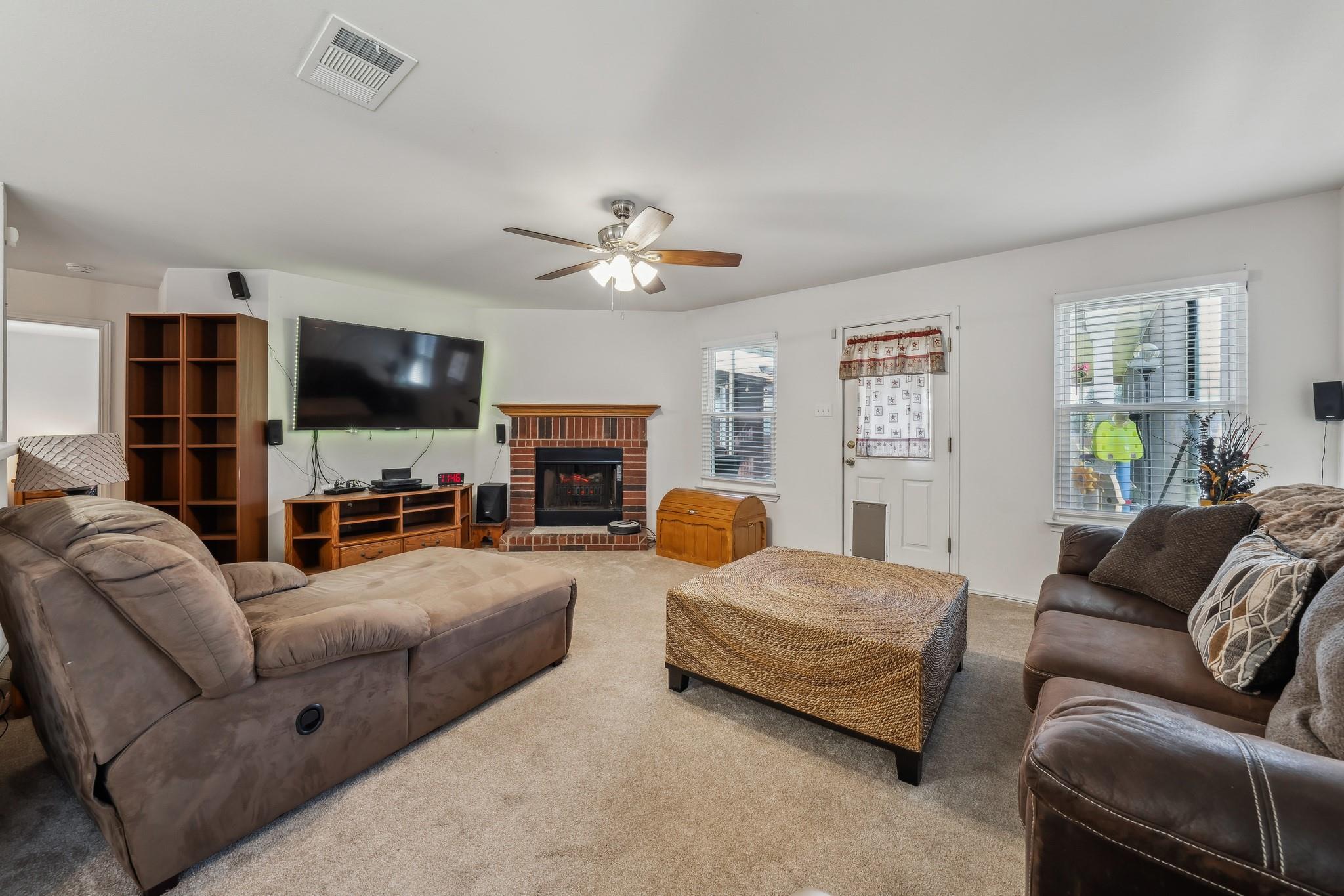 408 Glen Valley Ln, Leander, TX 78641