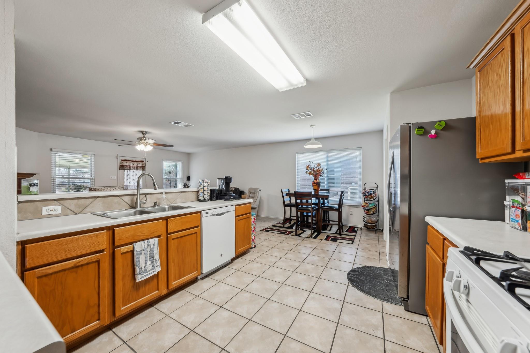 408 Glen Valley Ln, Leander, TX 78641