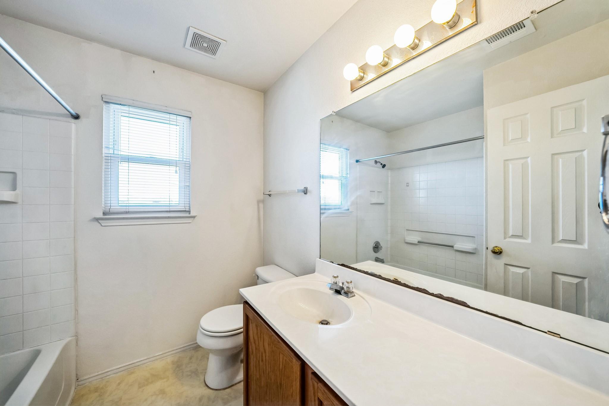 408 Glen Valley Ln, Leander, TX 78641