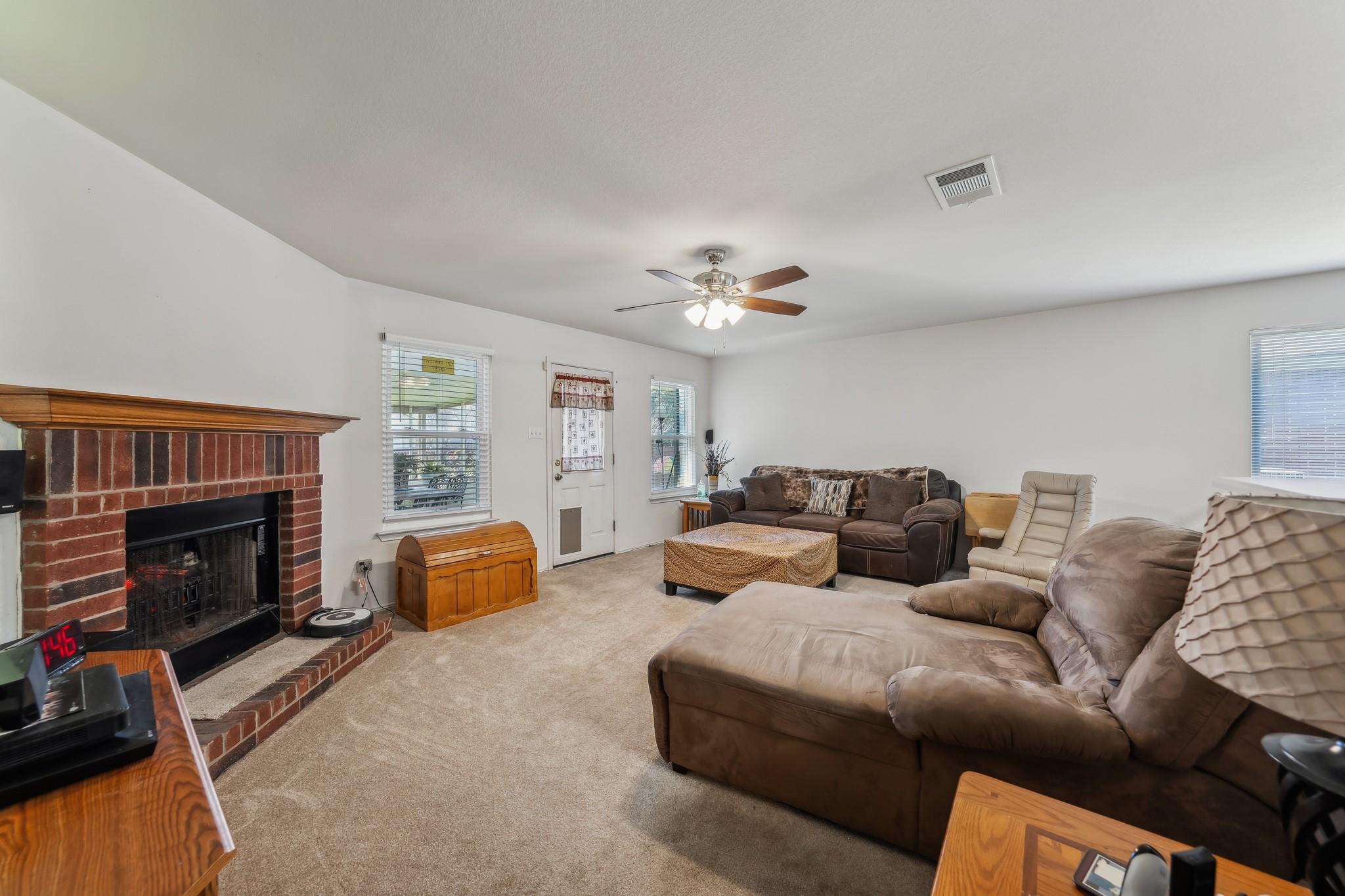 408 Glen Valley Ln, Leander, TX 78641