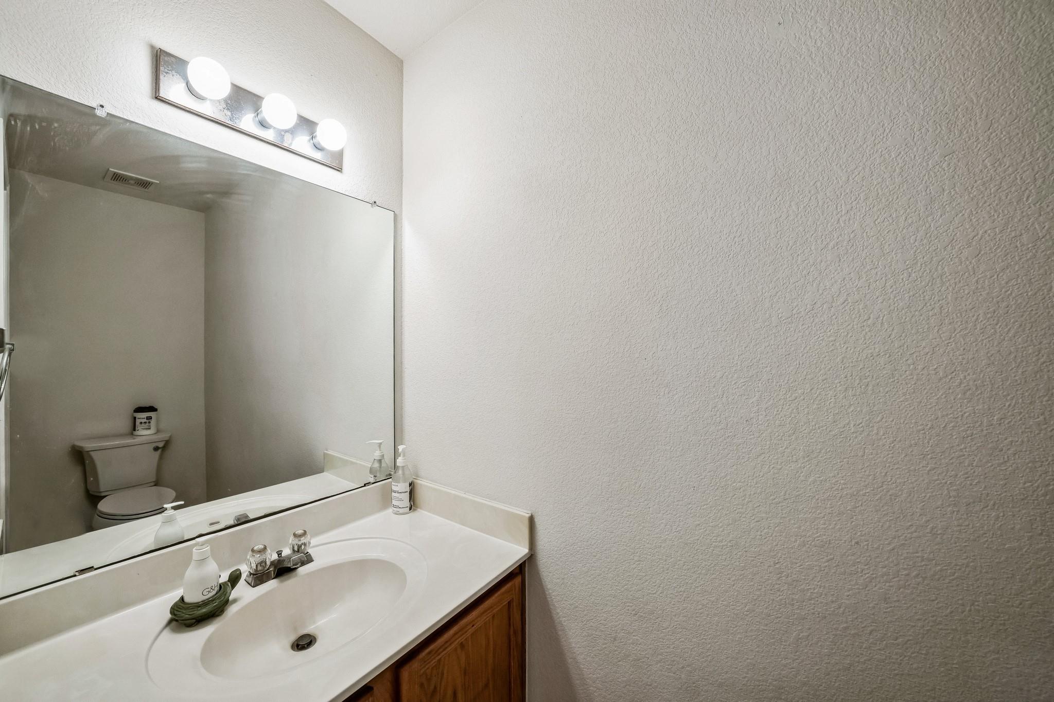 408 Glen Valley Ln, Leander, TX 78641
